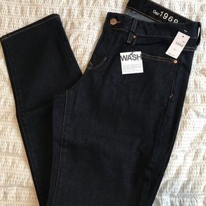 NWT Dark Blue Denim Jeans Gap, Size 29